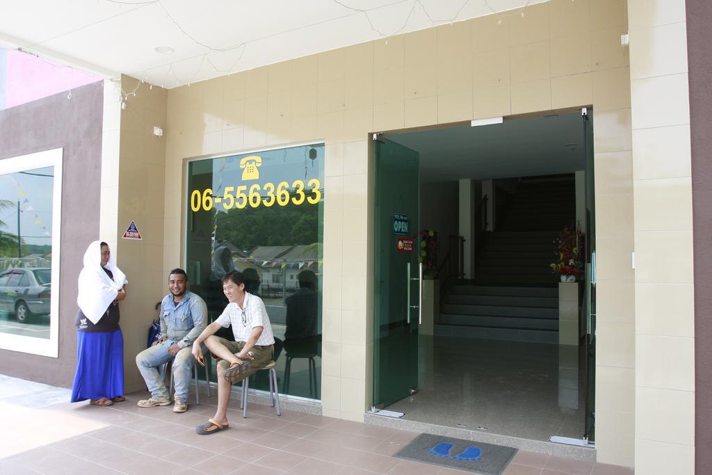 Alor Villa Malacca Buitenkant foto